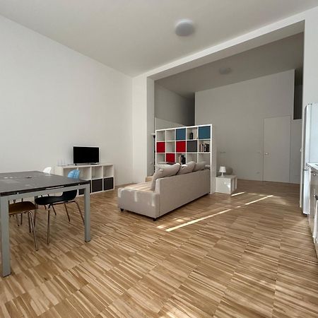 Open Space2 D'Apulia11 Apartment Milan Exterior photo